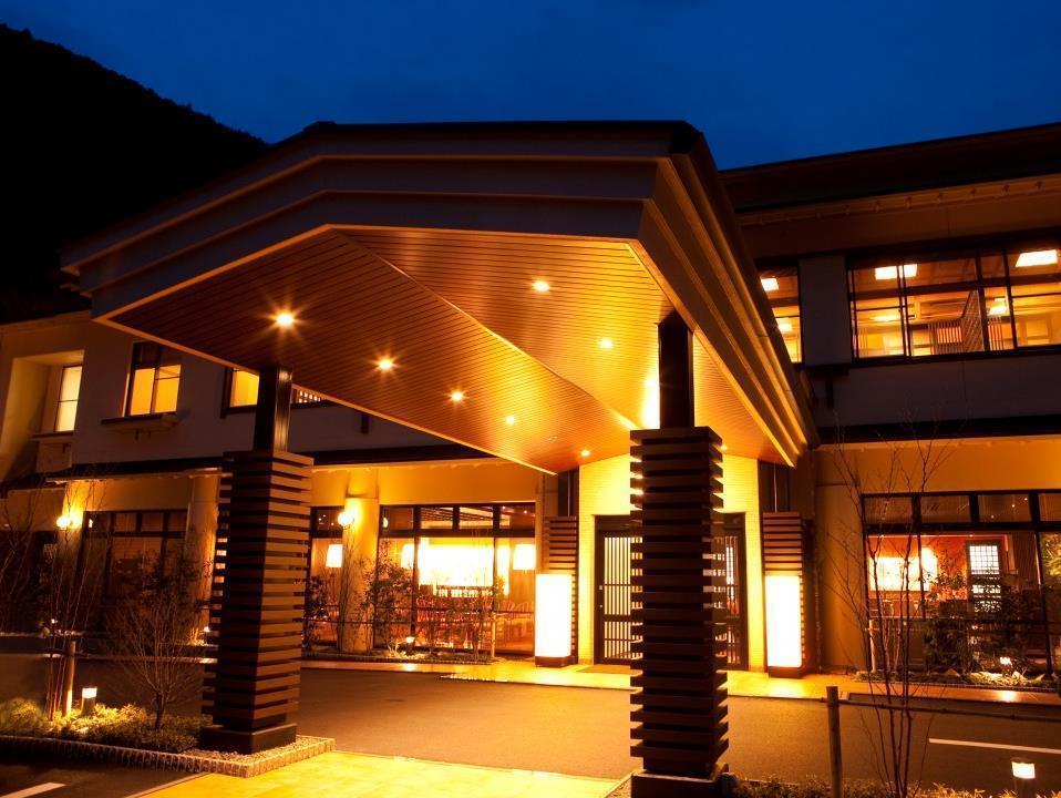 由布院ユウベルホテル Yufu Exterior photo